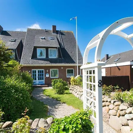 Blaue Erdgeschoss * Wenningstedt-Braderup (Sylt)