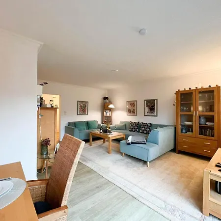 Blaue Erdgeschoss Wenningstedt-Braderup