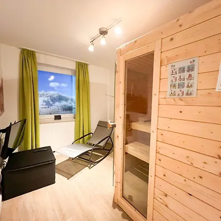 Blaue Erdgeschoss * Wenningstedt-Braderup